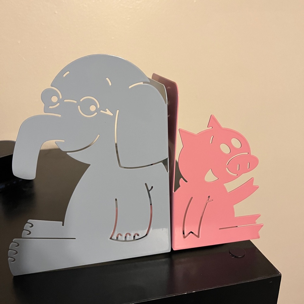 Elephant and Piggie Metal Bookends